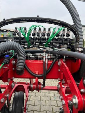 Комплект оборудования для внесения жидких удобрений Horsch Maestro 24 SX
