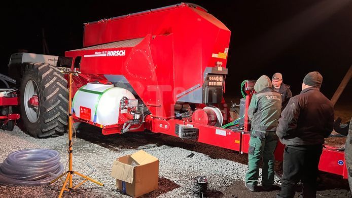 Комплект оборудования для внесения жидких удобрений Horsch Maestro 16 SX