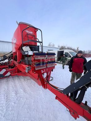 Комплект обладнання для Kuhn Espro 6000 RC під точне внесення рідких добрив
