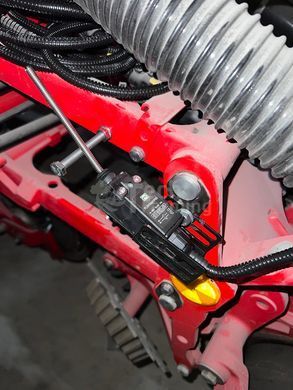 Комплект обладнання для Kuhn Espro 6000 RC під точне внесення рідких добрив